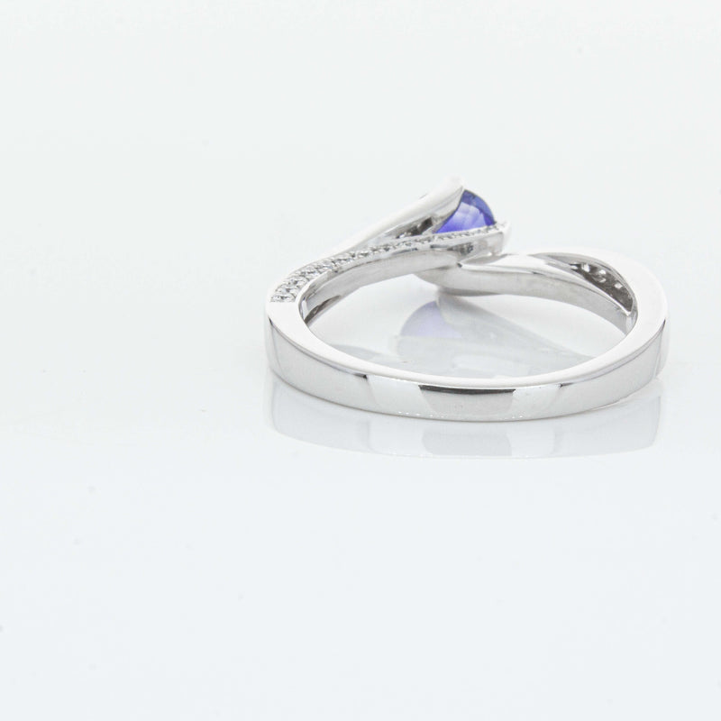 18ct White Gold .72ct Sapphire Helix Ring-Ring-Walker & Hall