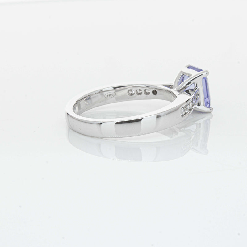 18ct White Gold 1.89ct Sapphire Avalon Ring-Ring-Walker & Hall