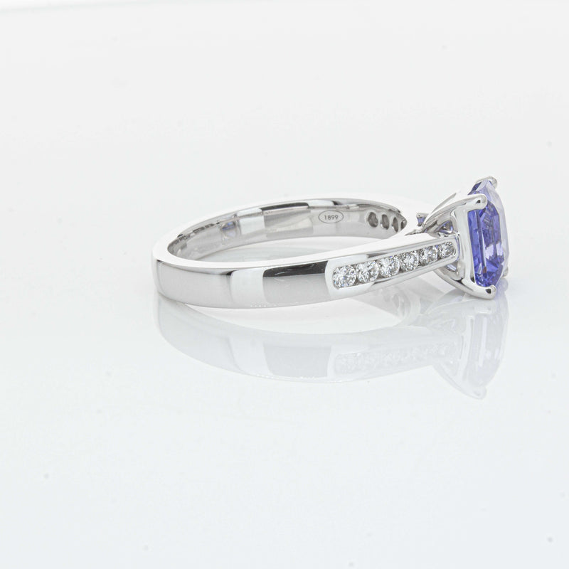 18ct White Gold 1.89ct Sapphire Avalon Ring-Ring-Walker & Hall