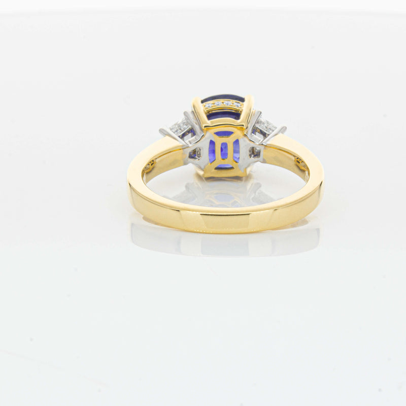 18ct Yellow Gold 3.90ct Sapphire & Diamond Ring-Ring-Walker & Hall