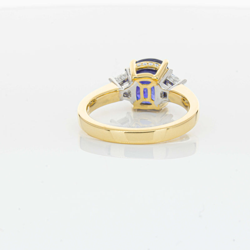 18ct Yellow Gold 3.90ct Sapphire & Diamond Ring-Ring-Walker & Hall