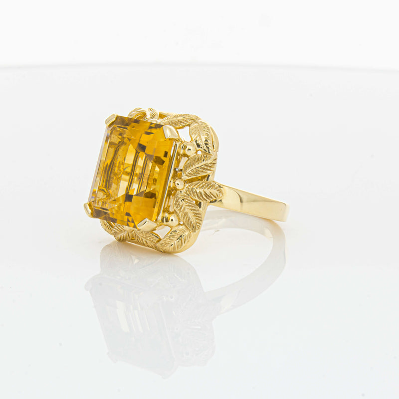 18ct Yellow Gold 5.56ct Citrine Ring-Ring-Walker & Hall