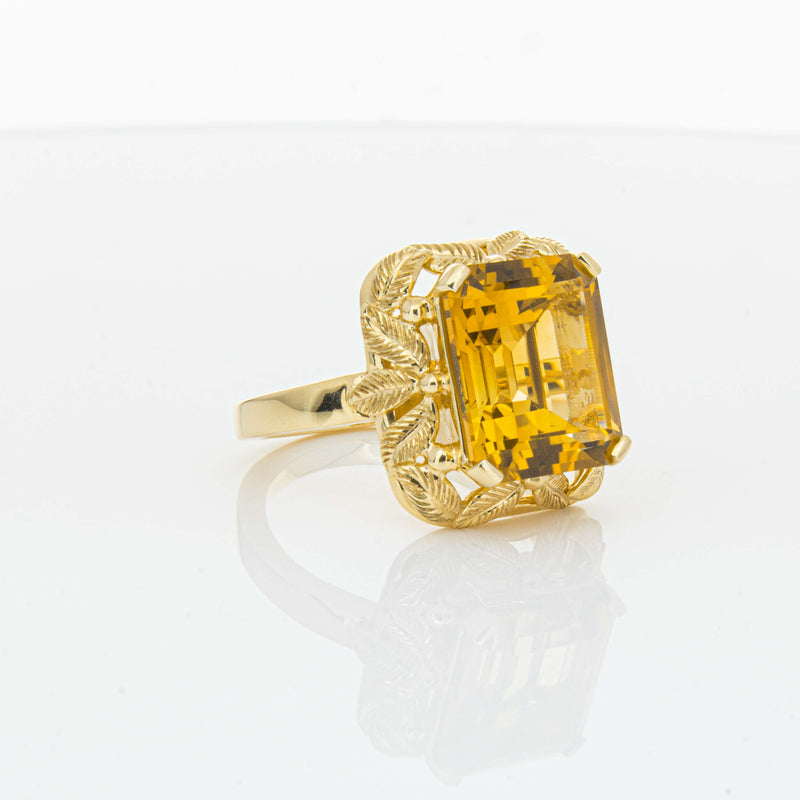18ct Yellow Gold 5.56ct Citrine Ring-Ring-Walker & Hall