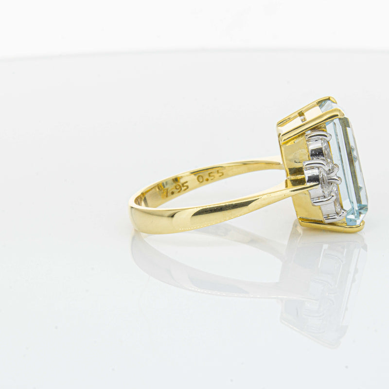 Deja Vu 18ct Yellow Gold 19.00ct Aquamarine & Diamond Ring-Ring-Walker & Hall