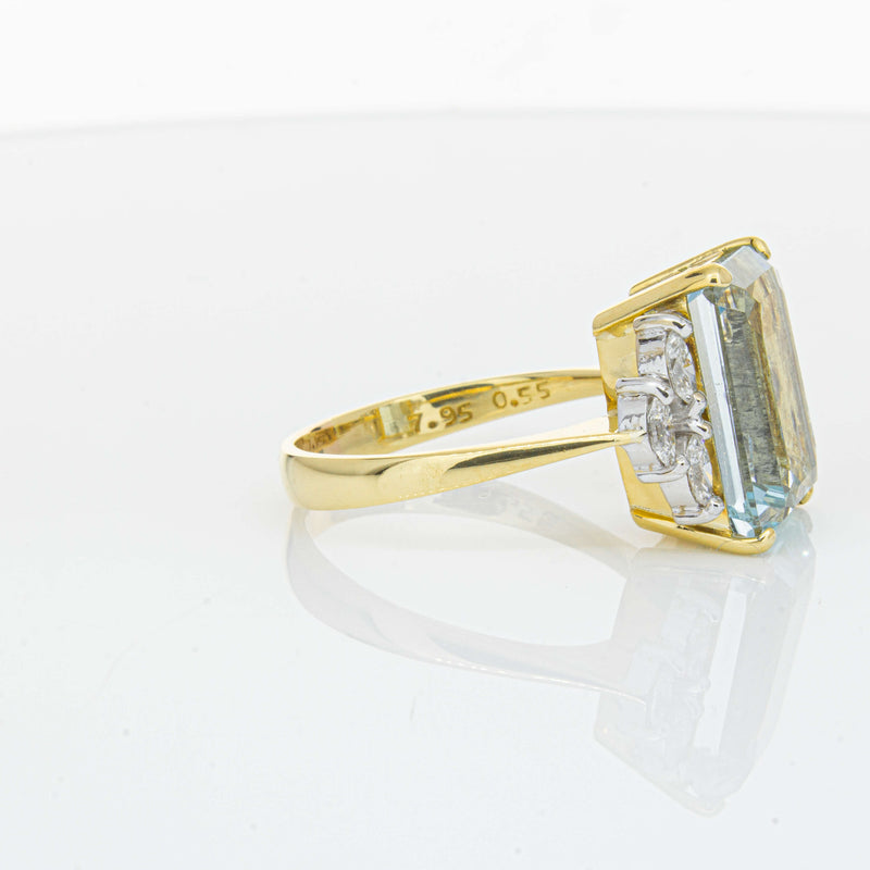 Deja Vu 18ct Yellow Gold 19.00ct Aquamarine & Diamond Ring-Ring-Walker & Hall