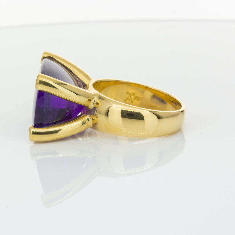 Deja Vu 18ct Yellow Gold 17.52ct Amethyst Ring-Ring-Walker & Hall