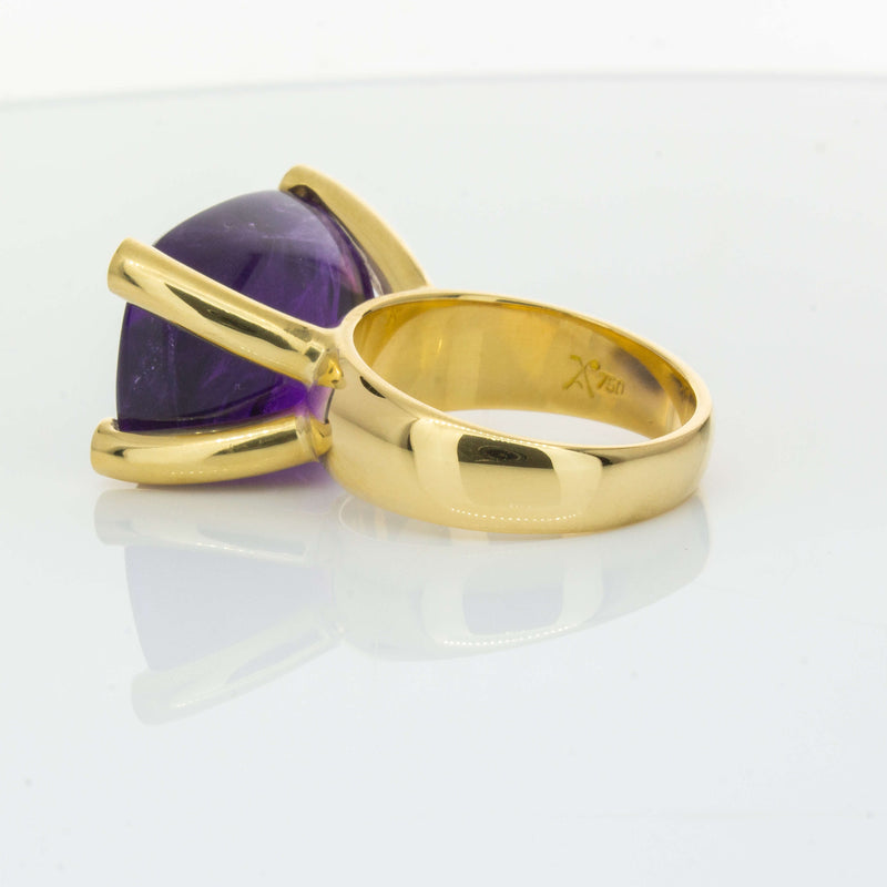 Deja Vu 18ct Yellow Gold 17.52ct Amethyst Ring-Ring-Walker & Hall