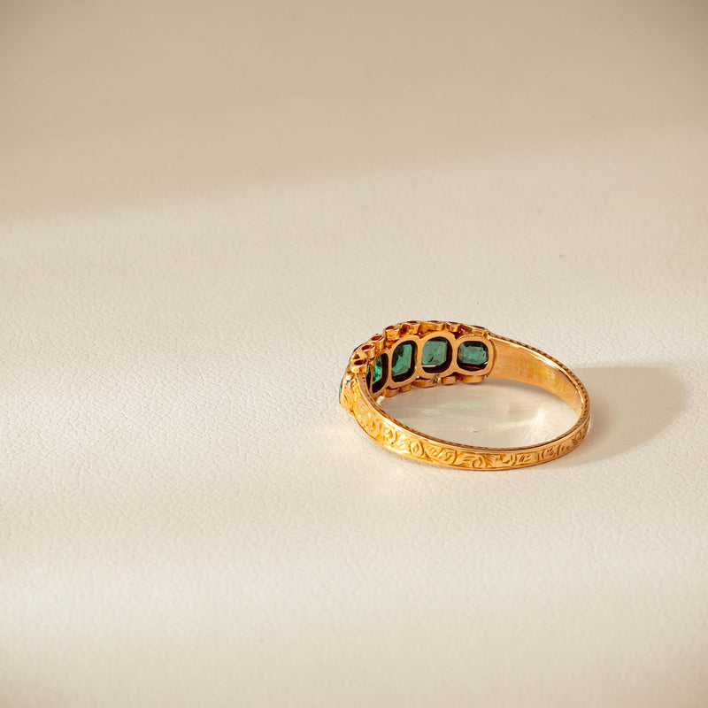 Vintage 15ct Green Garnet & Glass Doublet Ring - Ring - Walker & Hall