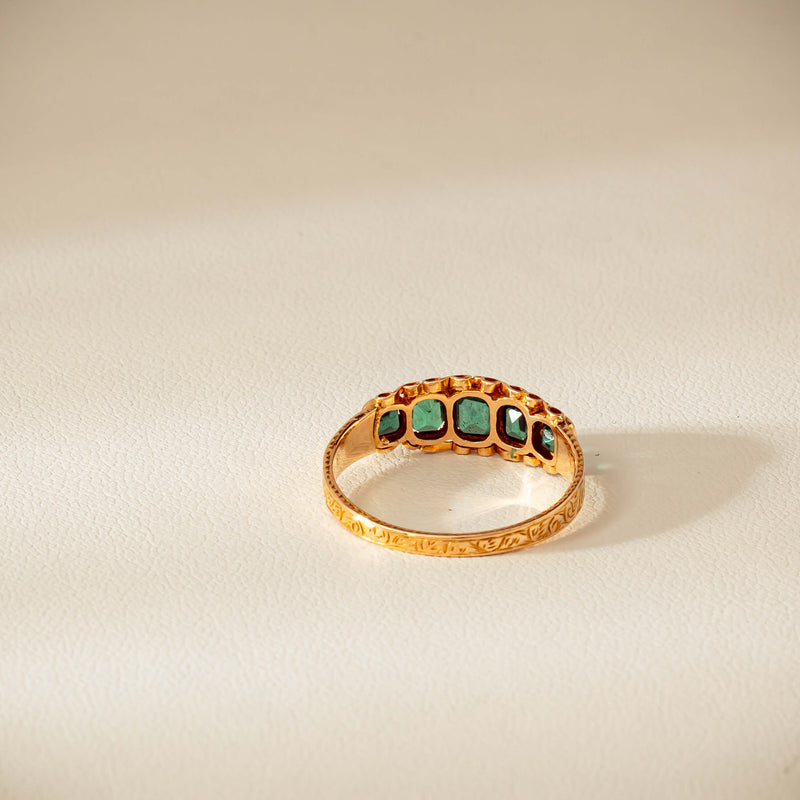 Vintage 15ct Green Garnet & Glass Doublet Ring - Ring - Walker & Hall