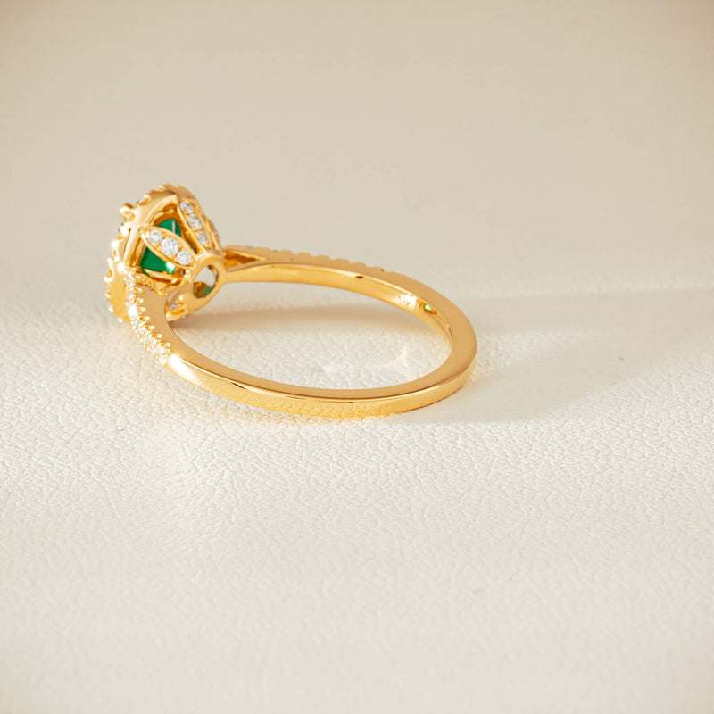 18ct Yellow Gold .63ct Emerald & Diamond Mini Sierra Ring - Ring - Walker & Hall