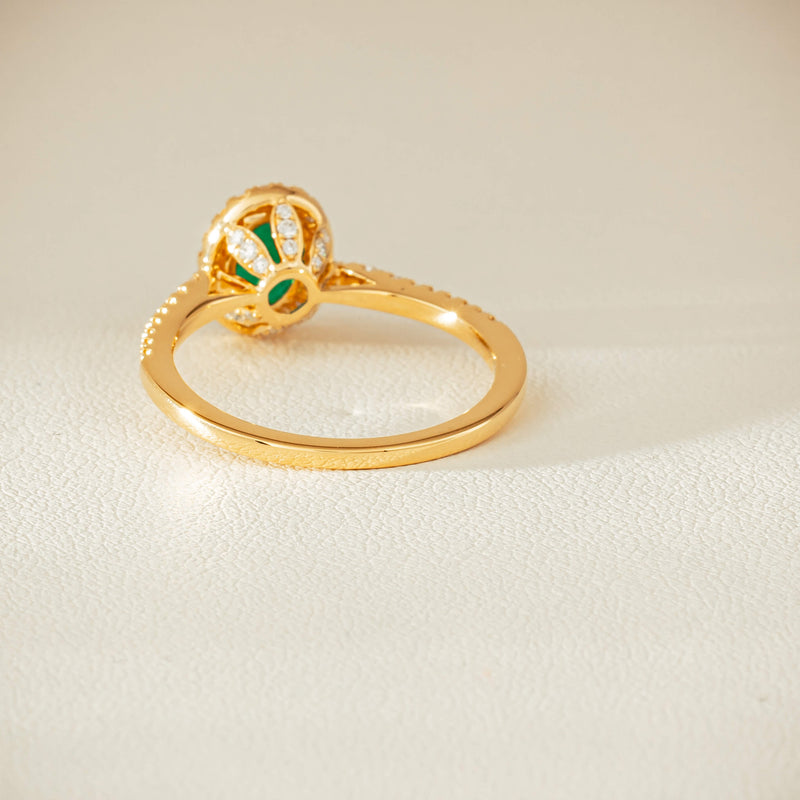 18ct Yellow Gold .63ct Emerald & Diamond Mini Sierra Ring - Ring - Walker & Hall