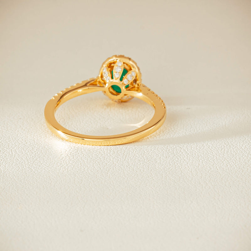 18ct Yellow Gold .63ct Emerald & Diamond Mini Sierra Ring - Ring - Walker & Hall