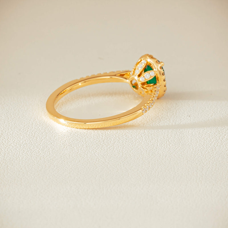 18ct Yellow Gold .63ct Emerald & Diamond Mini Sierra Ring - Ring - Walker & Hall