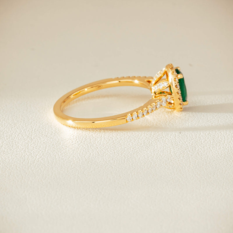 18ct Yellow Gold .63ct Emerald & Diamond Mini Sierra Ring - Ring - Walker & Hall