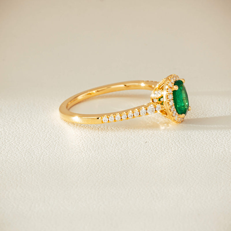 18ct Yellow Gold .63ct Emerald & Diamond Mini Sierra Ring - Ring - Walker & Hall