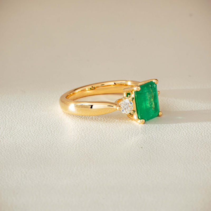 18ct Yellow Gold 1.94ct Emerald & Diamond Elysian Ring - Ring - Walker & Hall