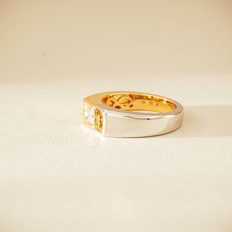 18ct Bi-Tone Gold Reclaimed Sapphire & Diamond Ring - Ring - Walker & Hall