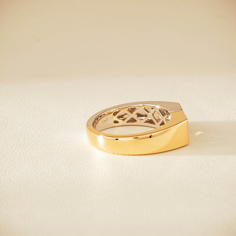 18ct Bi-Tone Gold Reclaimed Sapphire & Diamond Ring - Ring - Walker & Hall