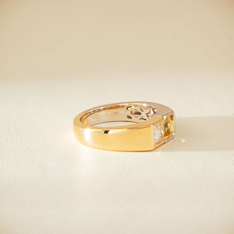 18ct Bi-Tone Gold Reclaimed Sapphire & Diamond Ring - Ring - Walker & Hall