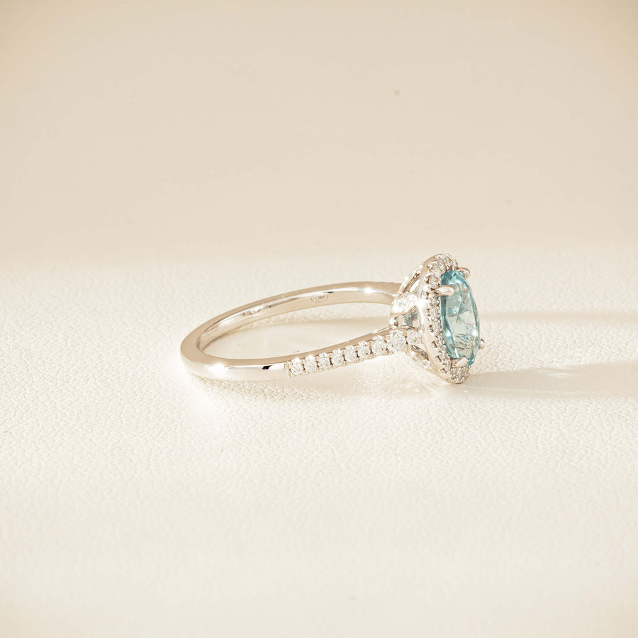 18ct White Gold 1.26ct Aquamarine & Diamond Sierra Ring - Ring - Walker & Hall