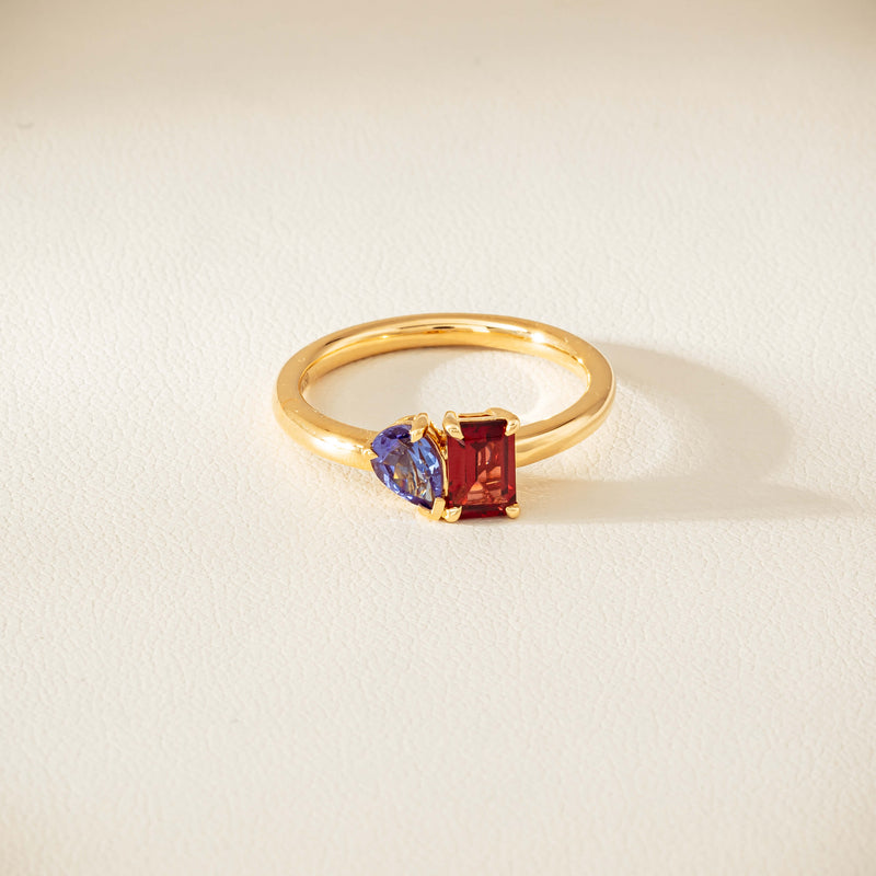 18ct Yellow Gold Garnet & Tanzanite Toi et Moi Ring - Ring - Walker & Hall