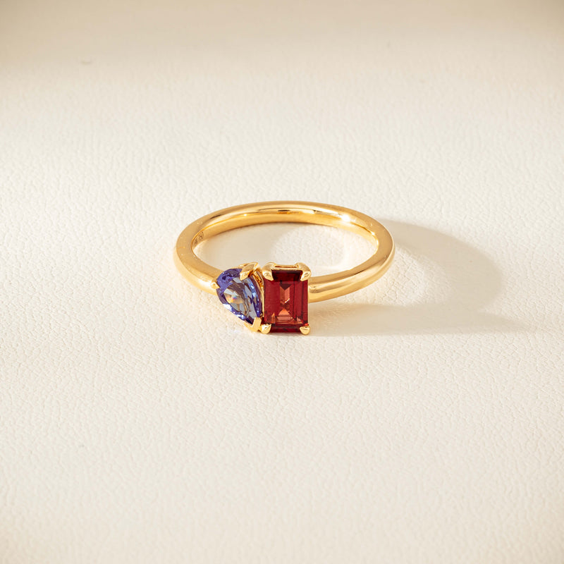 18ct Yellow Gold Garnet & Tanzanite Toi et Moi Ring - Ring - Walker & Hall