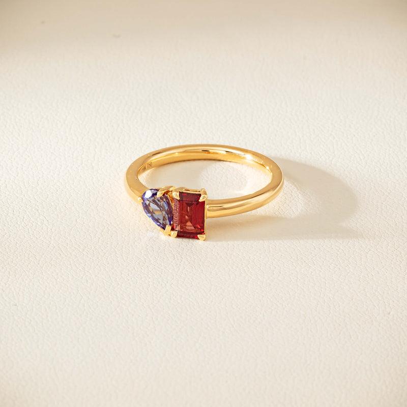 18ct Yellow Gold Garnet & Tanzanite Toi et Moi Ring - Ring - Walker & Hall