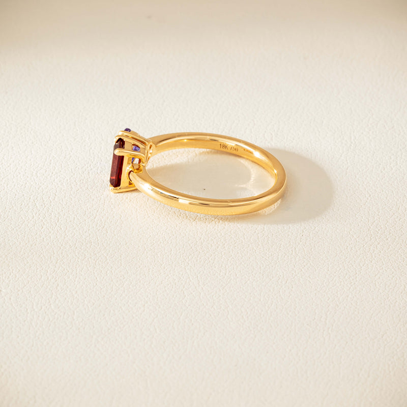 18ct Yellow Gold Garnet & Tanzanite Toi et Moi Ring - Ring - Walker & Hall