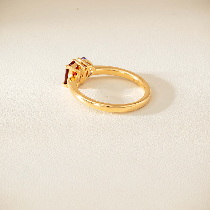 18ct Yellow Gold Garnet & Tanzanite Toi et Moi Ring - Ring - Walker & Hall