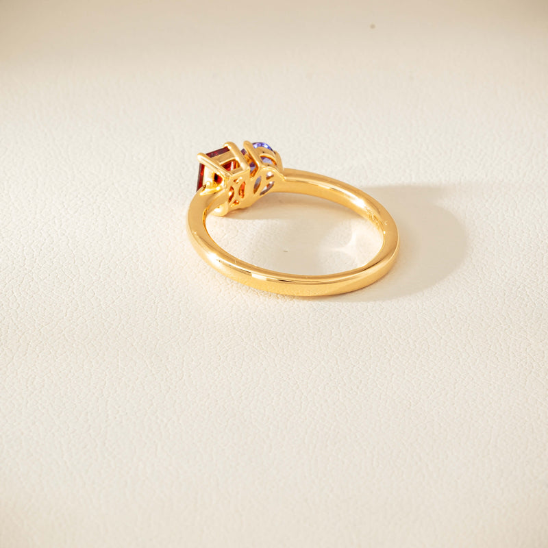 18ct Yellow Gold Garnet & Tanzanite Toi et Moi Ring - Ring - Walker & Hall