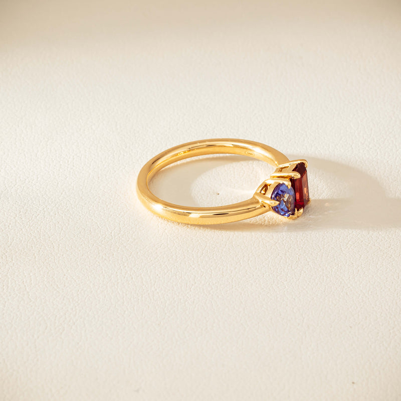 18ct Yellow Gold Garnet & Tanzanite Toi et Moi Ring - Ring - Walker & Hall