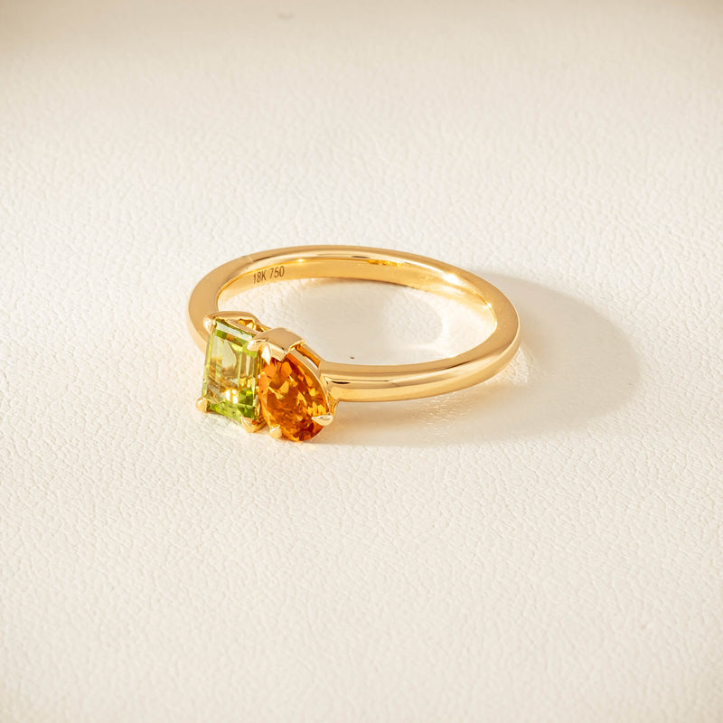 18ct Yellow Gold Peridot & Citrine Toi et Moi Ring - Ring - Walker & Hall