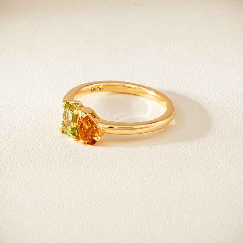 18ct Yellow Gold Peridot & Citrine Toi et Moi Ring - Ring - Walker & Hall