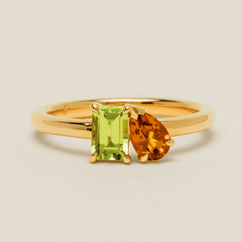 18ct Yellow Gold Peridot & Citrine Toi et Moi Ring - Ring - Walker & Hall