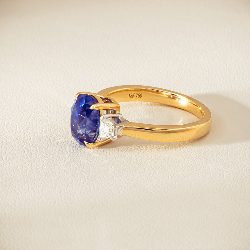 18ct Yellow Gold 4.00ct Sapphire & Diamond Ring - Ring - Walker & Hall