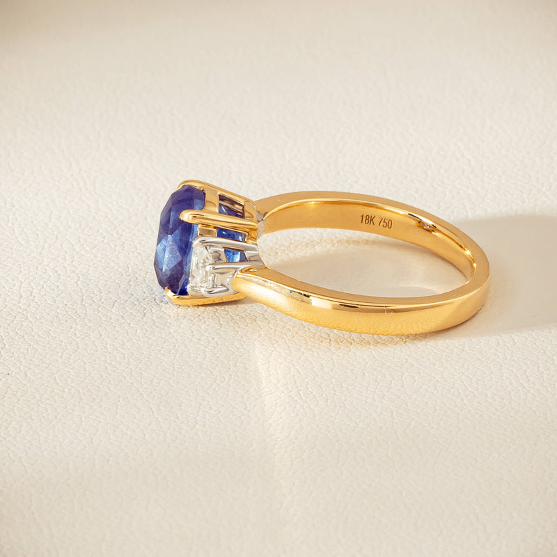 18ct Yellow Gold 4.00ct Sapphire & Diamond Ring - Ring - Walker & Hall