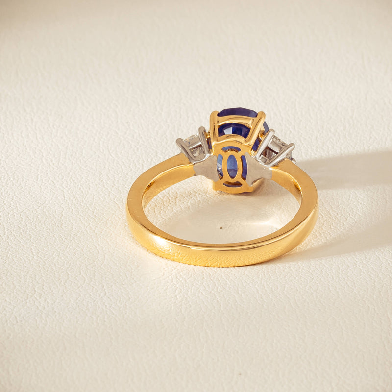 18ct Yellow Gold 4.00ct Sapphire & Diamond Ring - Ring - Walker & Hall