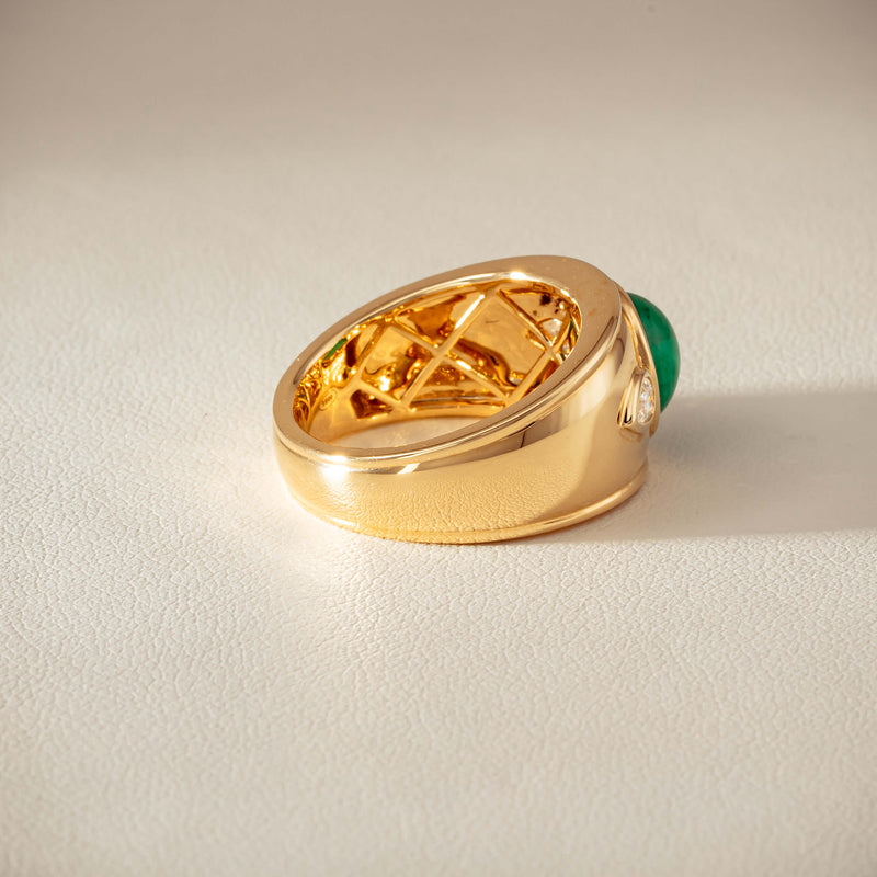 18ct Yellow Gold 2.12ct Oval Cabochon Emerald Ring - Ring - Walker & Hall