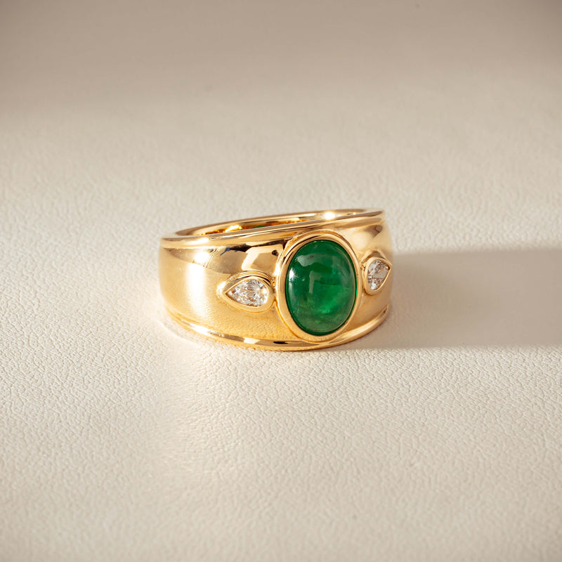 18ct Yellow Gold 2.12ct Oval Cabochon Emerald Ring - Ring - Walker & Hall