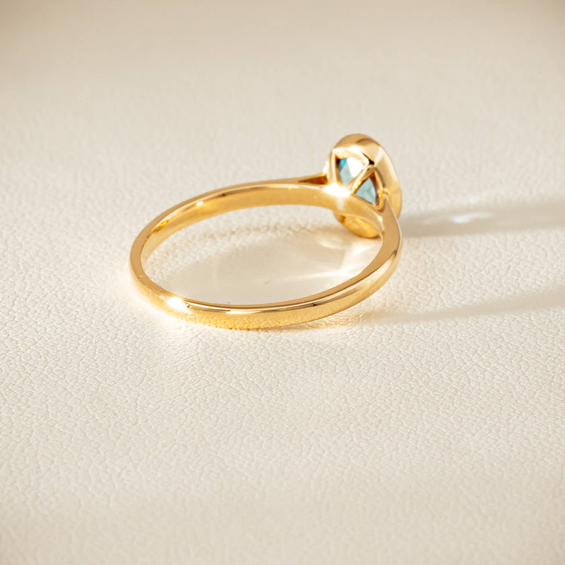 9ct Yellow Gold Blue Topaz Iris Ring - Ring - Walker & Hall