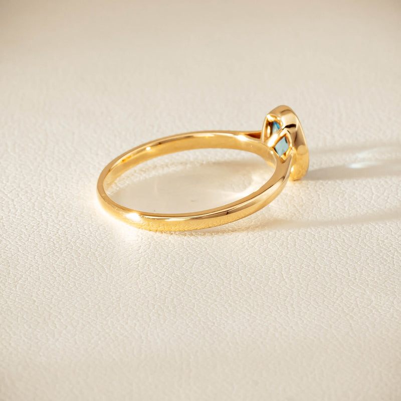 9ct Yellow Gold Blue Topaz Iris Ring - Ring - Walker & Hall