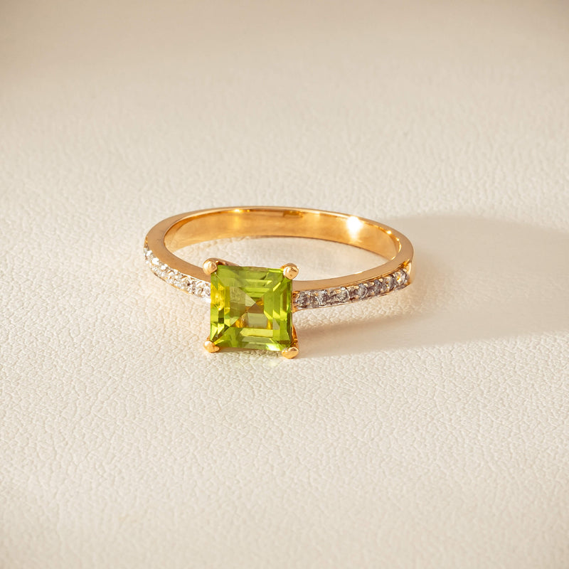 Deja Vu 14ct Yellow Gold Peridot & Diamond Ring - Ring - Walker & Hall