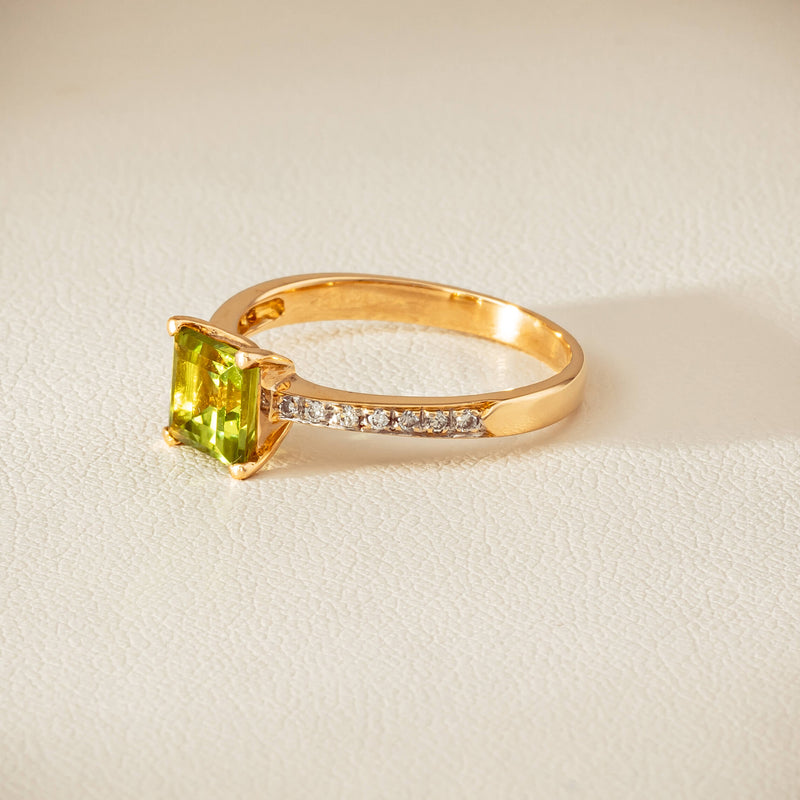 Deja Vu 14ct Yellow Gold Peridot & Diamond Ring - Ring - Walker & Hall