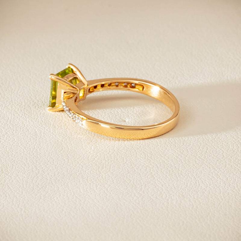 Deja Vu 14ct Yellow Gold Peridot & Diamond Ring - Ring - Walker & Hall