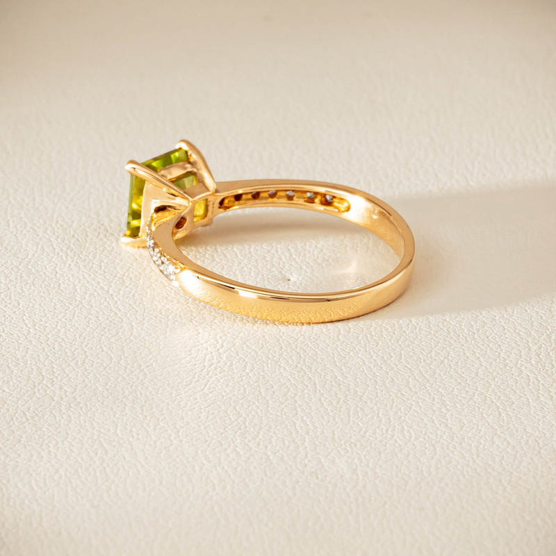 Deja Vu 14ct Yellow Gold Peridot & Diamond Ring - Ring - Walker & Hall