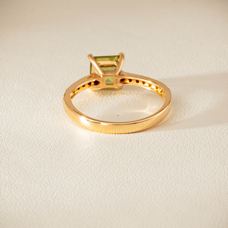 Deja Vu 14ct Yellow Gold Peridot & Diamond Ring - Ring - Walker & Hall
