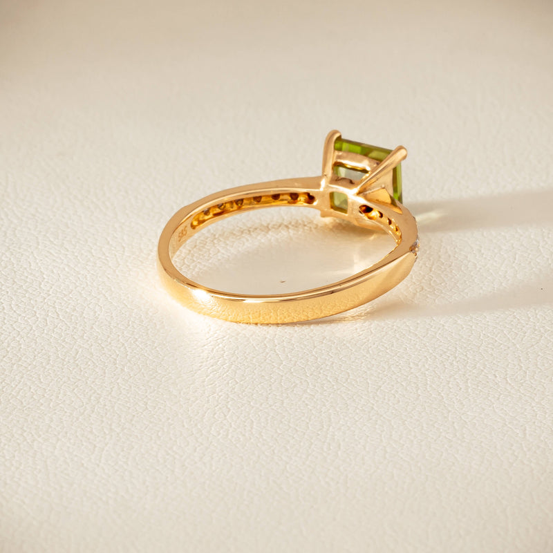 Deja Vu 14ct Yellow Gold Peridot & Diamond Ring - Ring - Walker & Hall