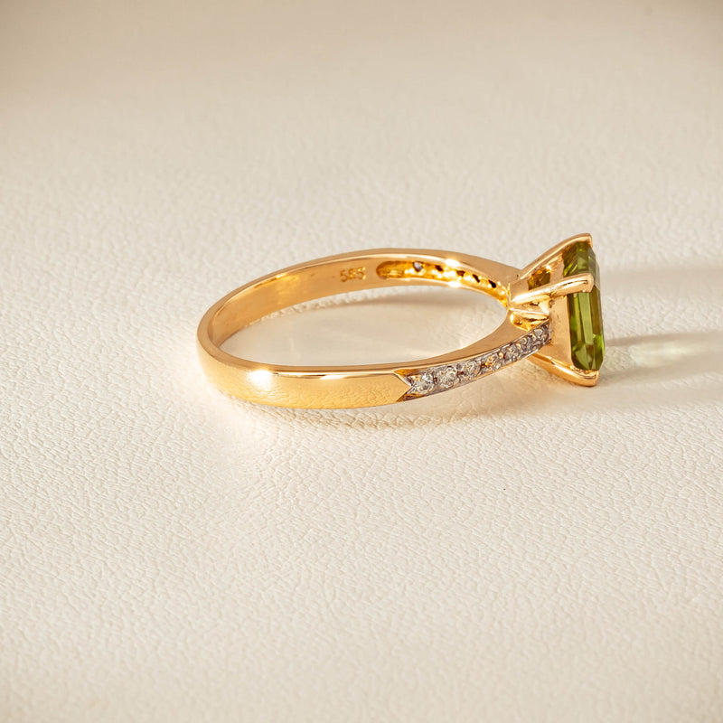 Deja Vu 14ct Yellow Gold Peridot & Diamond Ring - Ring - Walker & Hall