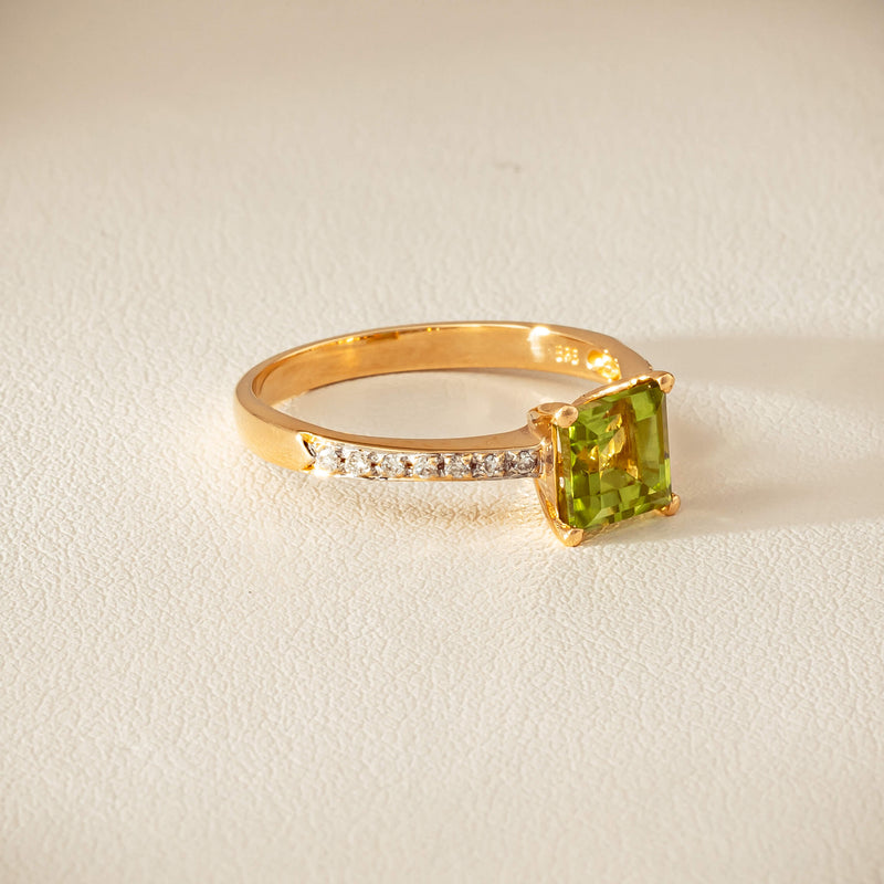 Deja Vu 14ct Yellow Gold Peridot & Diamond Ring - Ring - Walker & Hall