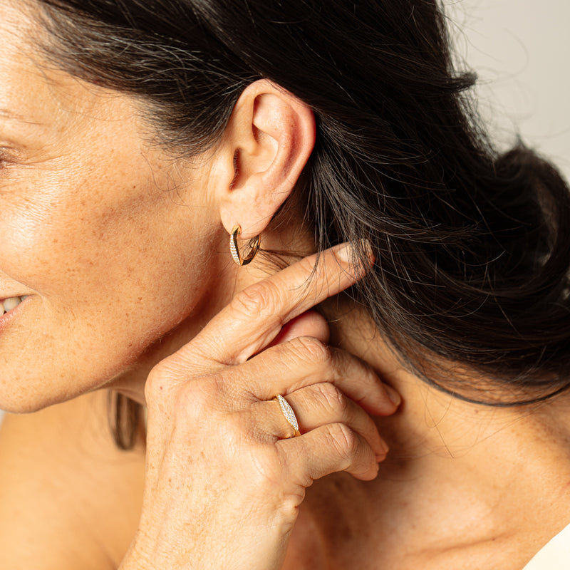 18ct Yellow Gold Diamond EOS Ring-Ring-Walker & Hall